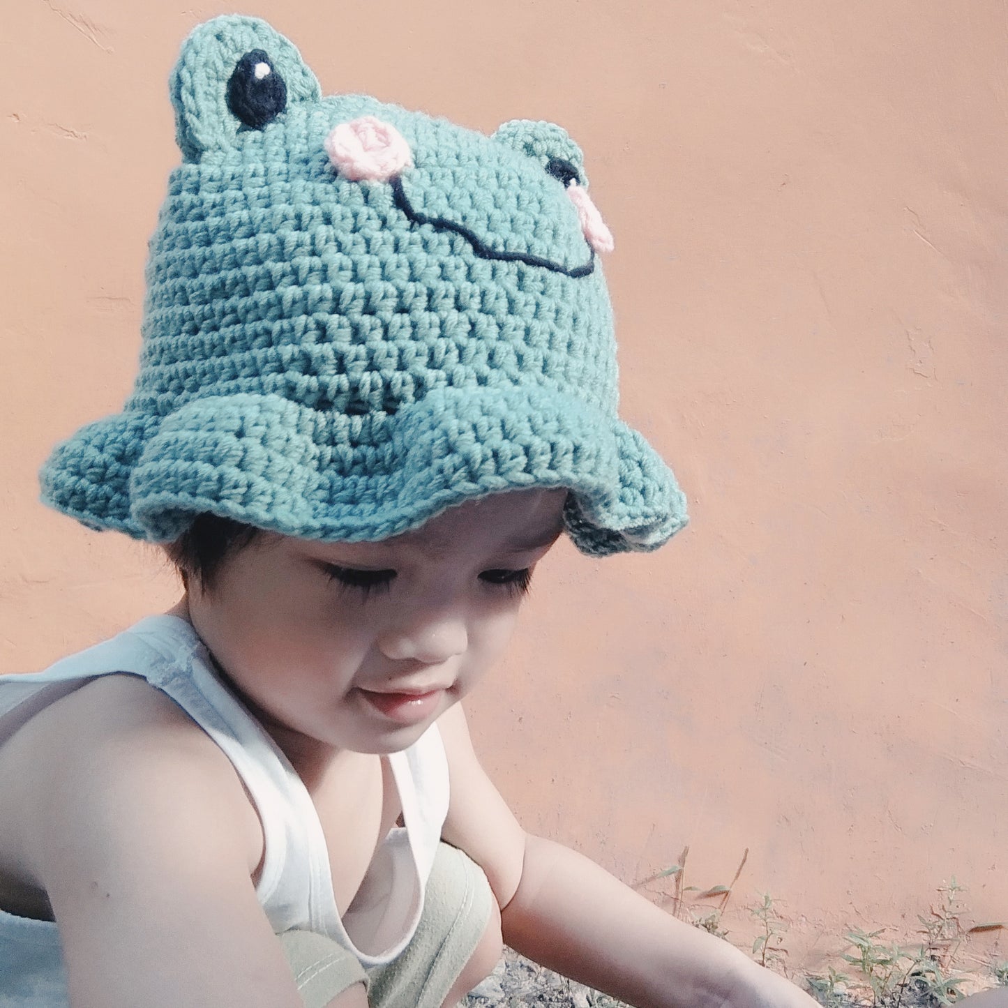Frog Bucket Hat Crochet Written Pattern