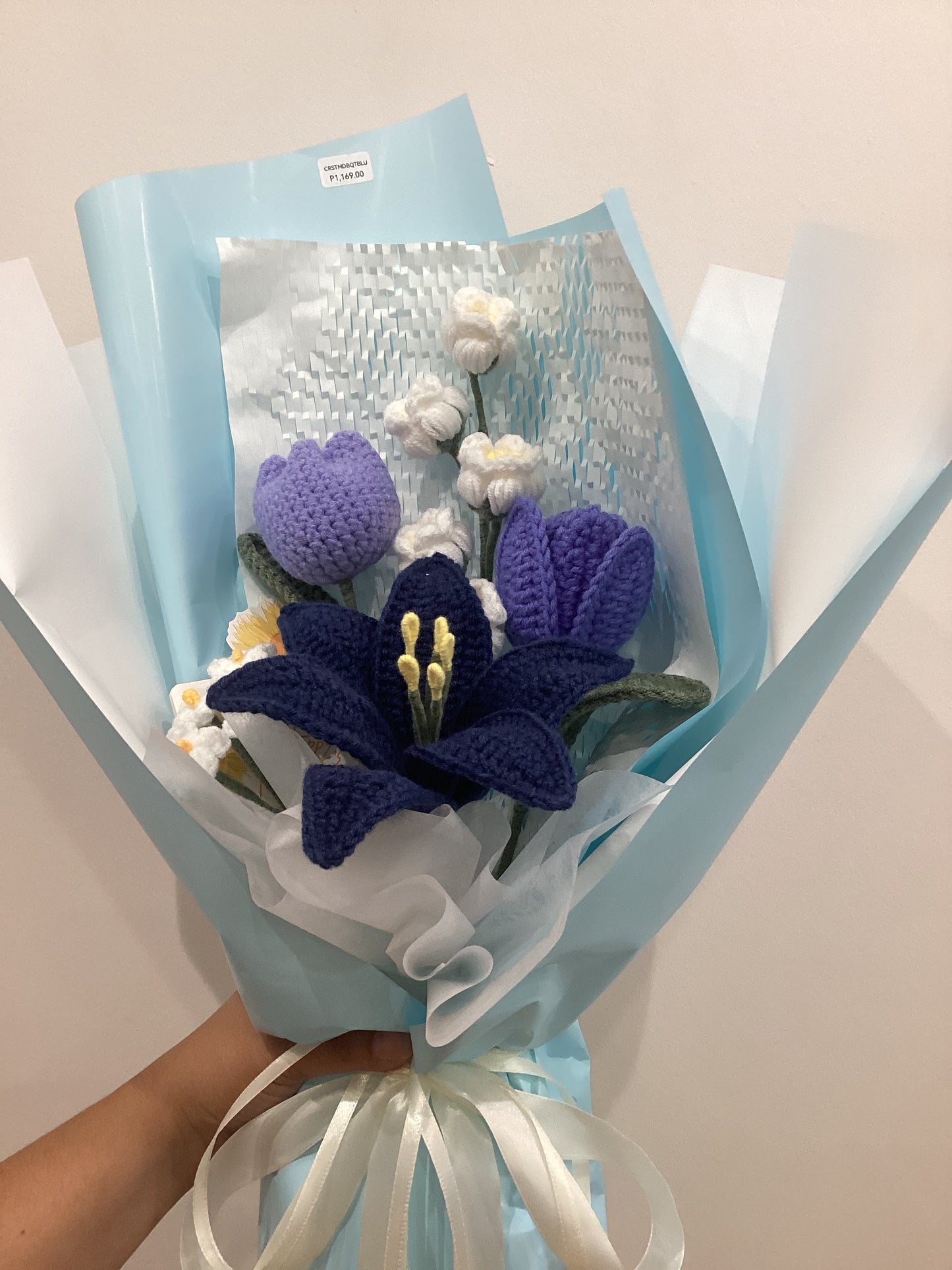 Flowers by @crochetstudiocebu