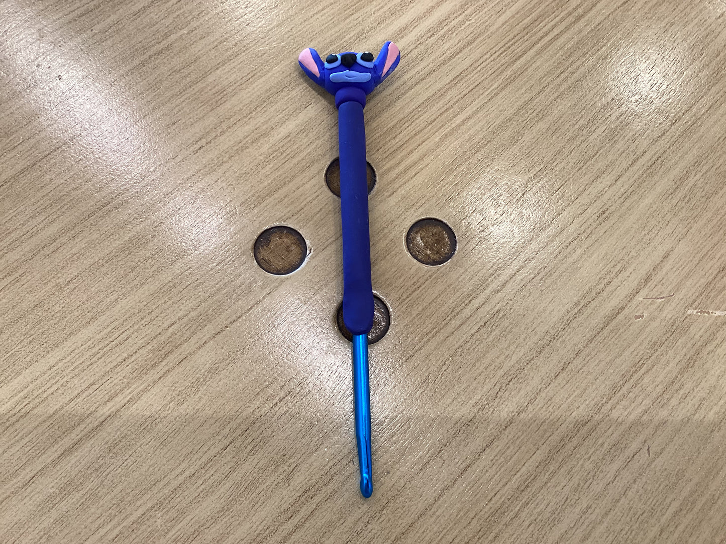 Handmade Hooks by @littleloops.ph